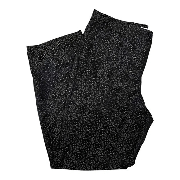 Jaclyn Smith Trousers - Picture 2 of 4